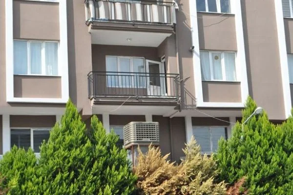 Engelli emekli öğretmen feci şekilde öldürüldü