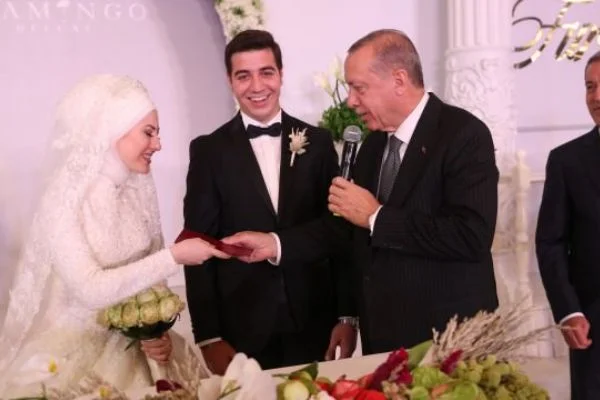 Erdoğan nikah şahidi oldu