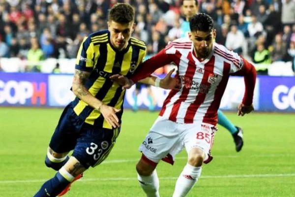 Fenerbahçe'nin ilk 11'i belli oldu!