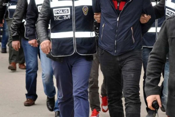 FETÖ'nün askeri yapılanmasına operasyon