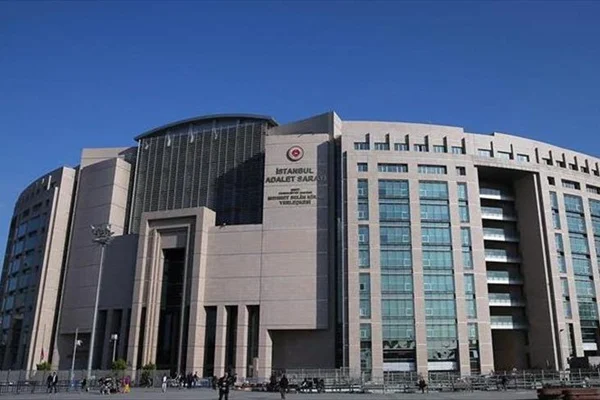 FETÖ soruşturmasında 21 asker tutuklandı