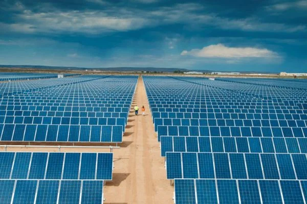 Fildişi Sahili'ndeki güneş enerjisi santrali Almanya tarafından finanse edilecek