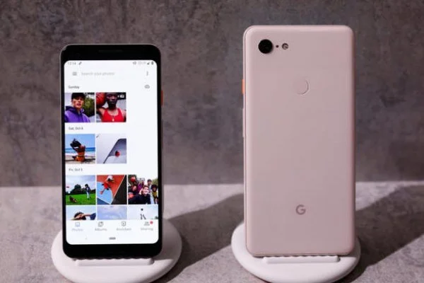 Google'dan 2 yeni telefon