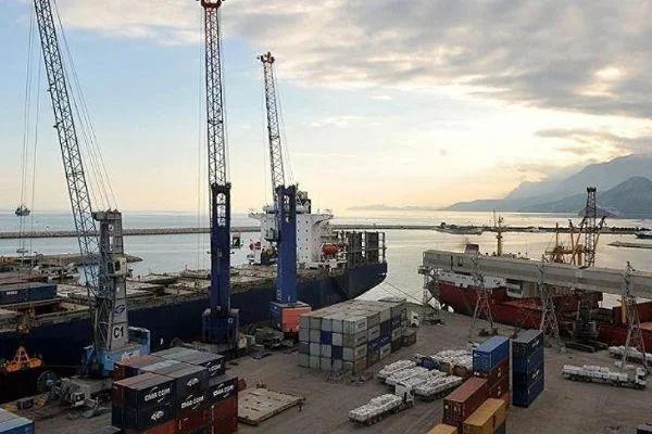 Hollandalı dev liman işletmecisi, Türkiye'den çekiliyor