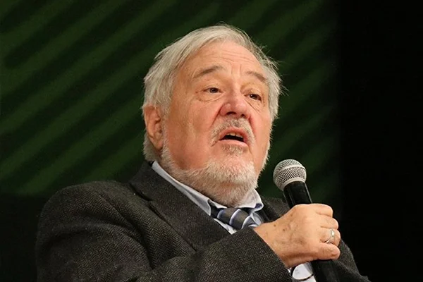 İlber Ortaylı: Andımız'ın kalkması küstahlıktı