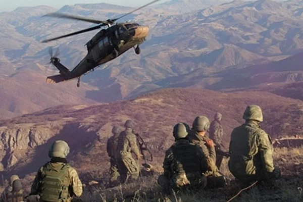 Irak'ın kuzeyinde operasyon: 9 terörist etsiz hale getirildi