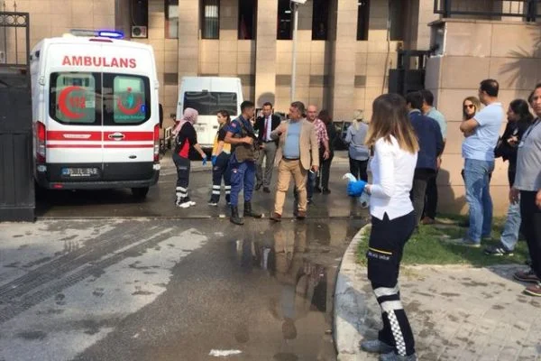 İzmir Adliyesinde korku dolu anlar