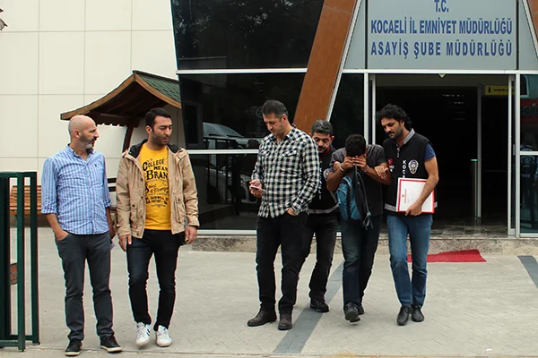 Kocaeli'de gasp iddiası: 2 kişi tutuklandı