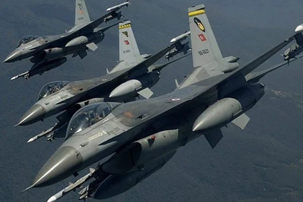 Kuzey Irak'ta 3 terörist öldürüldü