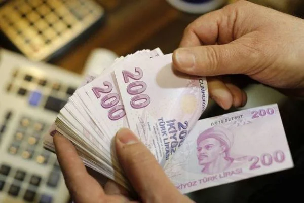 Memur ve emekli aylıkları ocakta ne kadar olacak?