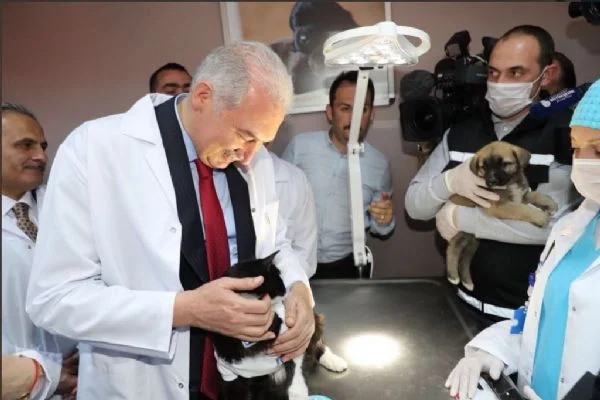 Mevlüt Uysal: Can dostlarımızın yanındayız