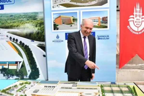 Mevlüt Uysal: Dünya gençliğine hizmet etmeye hazırız