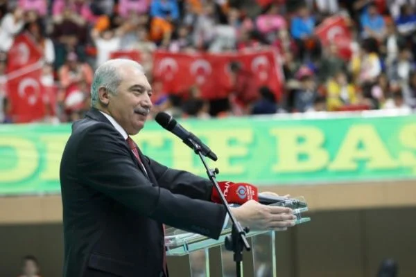 Mevlüt Uysal: Spor yapmayan kalmasın