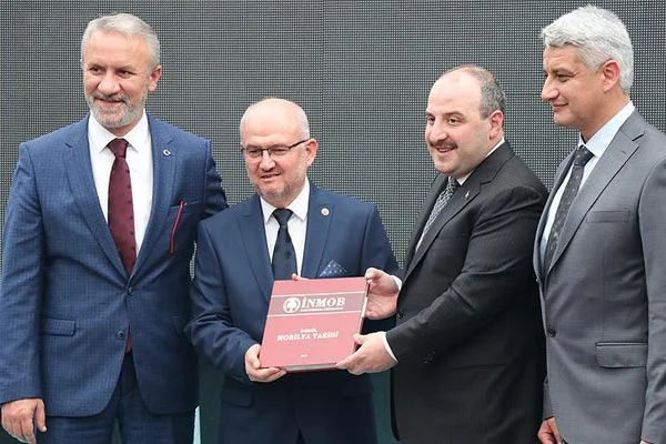 'Mobilya sektörü başarı hikayesi yazdı'