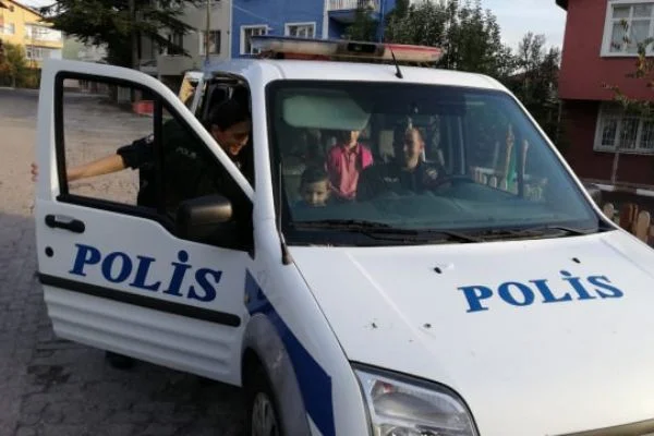 Oğlunu okula gönderemeyince öyle bir şey yaptı ki!