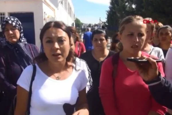 Öğrencileri kaçırılmaya çalışılan okulun velileri nöbete başladı