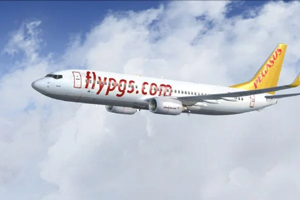 Pegasus Havayolları,' Zorunlu inişin sebebi elektronik sigaranın alev almasıdır'