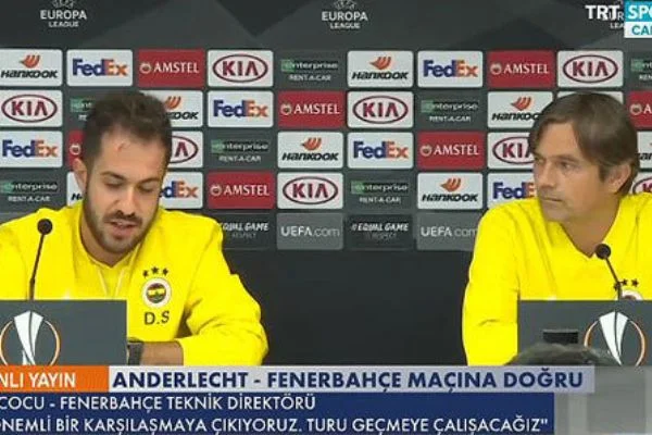 Phillip Cocu: Ayew bizimle olacak