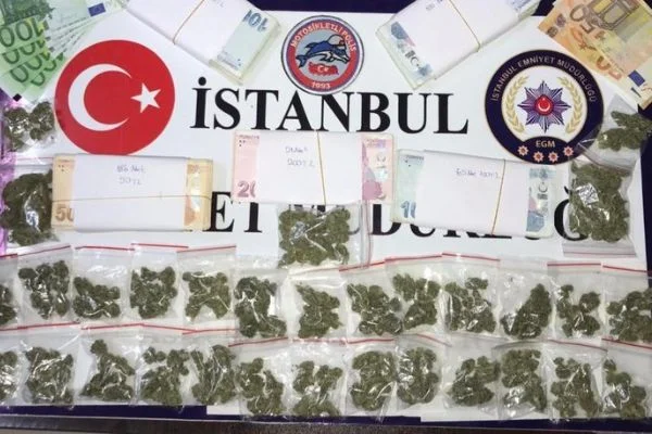 Polise 50 bin tl rüşvet teklfi etti