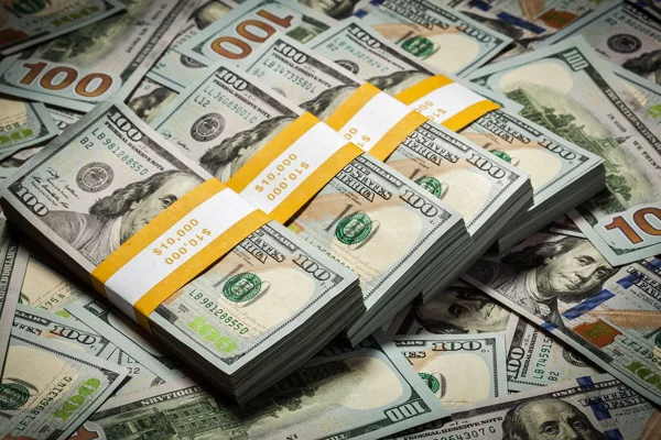 Rusya dolar ve euro rezervini düşürdü