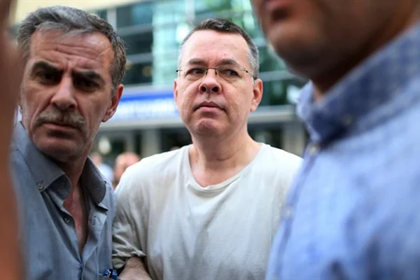 Saadet Partisi'nden Papaz Brunson tepkisi