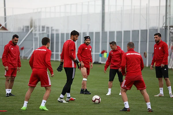 Sivasspor'da Fenerbahçe maçı hazırlıkları