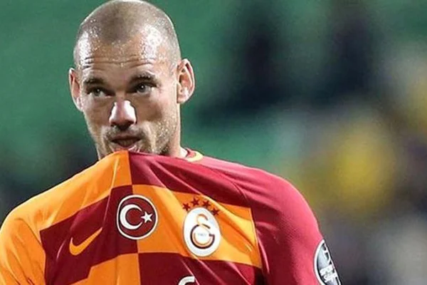 Sneijder'den Galatasaray açıklaması