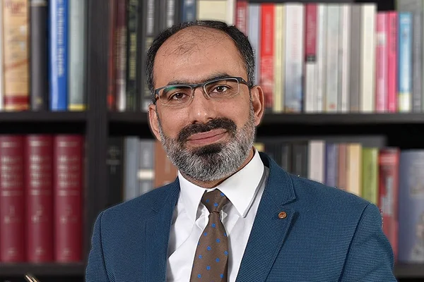 Turan Kışlakçı: Toplumlar acı üzerinden tanımlar kendilerini