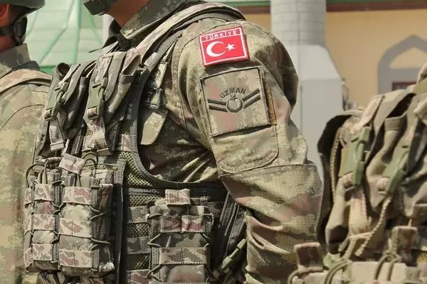 Türk askerinin Lübnan'daki görev süresi uzatıldı