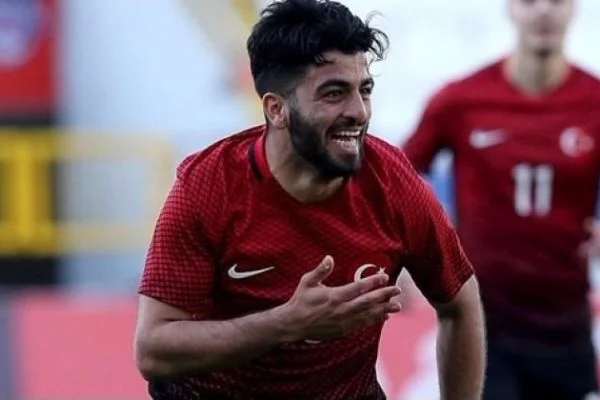 Umut Bozok kadrodan çıkarıldı