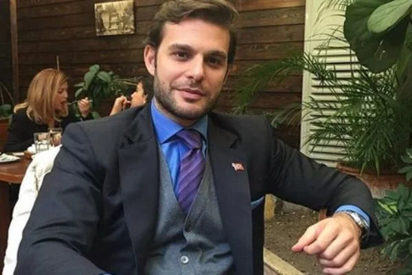 Ünlü oyuncu gözaltında! Kardeşinin intikamını almış...