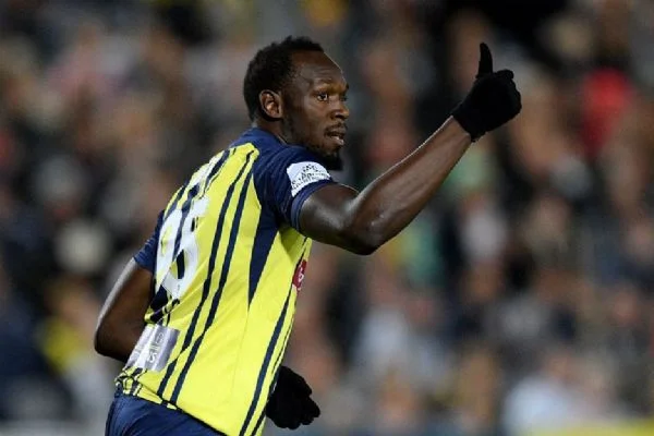 Usain Bolt'tan ilk gol