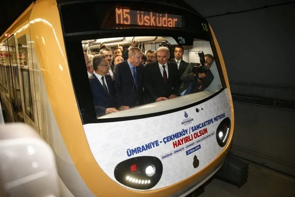 Üsküdar-Ümraniye Metro Hattı'na yoğun ilgi...