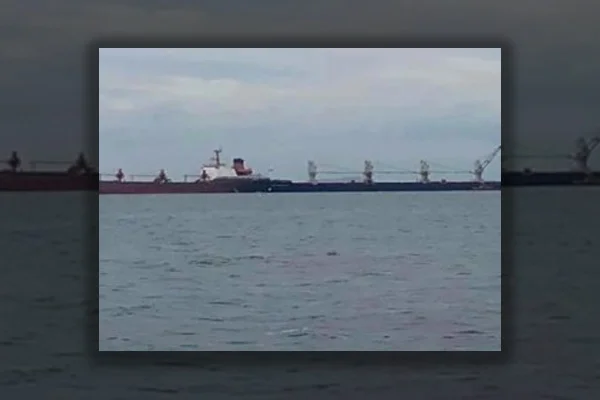 Yenikapı açıklarında iki gemi çarpıştı