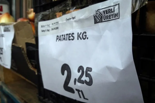 'Yerli üretim' logolu etiketler raflarda