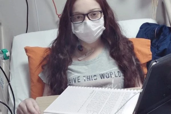14 aydır organ nakli bekleyen genç Gizem yaşamını yitirdi