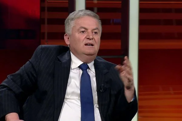 '40 bin FETÖ üyesi TSK'ya girdi'