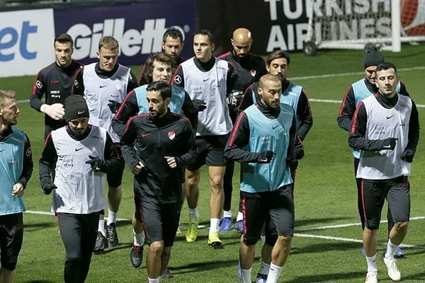 A Milli Takım hazırlıklarını sürdürdü