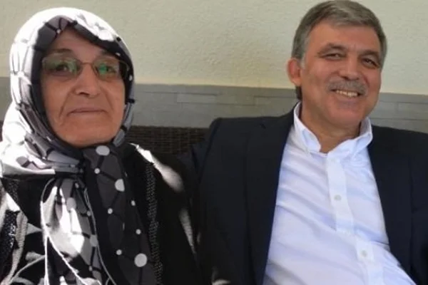 Abdullah Gül'ün annesi ameliyat oldu