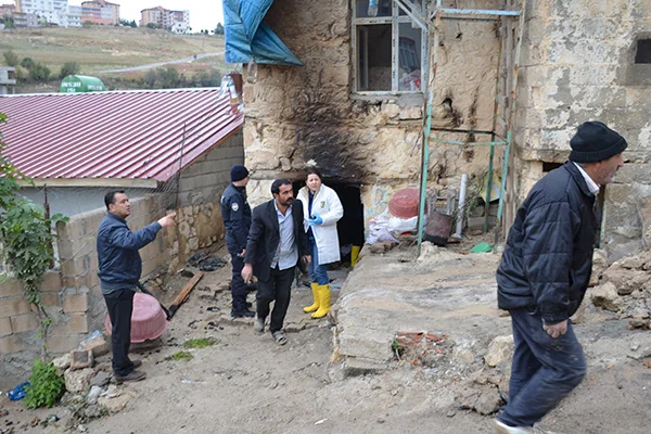 Adıyaman'da ahır yangını