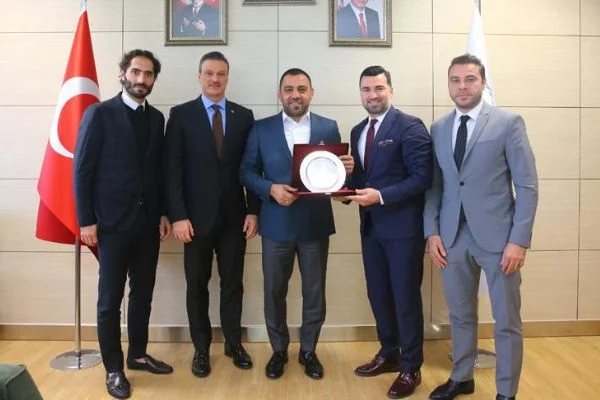 Alpay Özalan'dan Hamza Yerlikaya'ya ziyaret