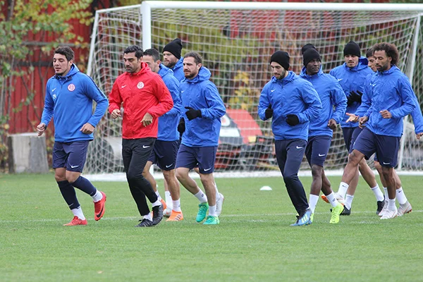 Antalyaspor, Erzurumspor maçı hazırlıklarını tamamladı
