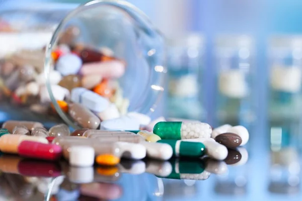 Antibiyotiğe dirençli bakteriler Avrupa'da yılda 33.000 insanın ölümüne sebep oluyor