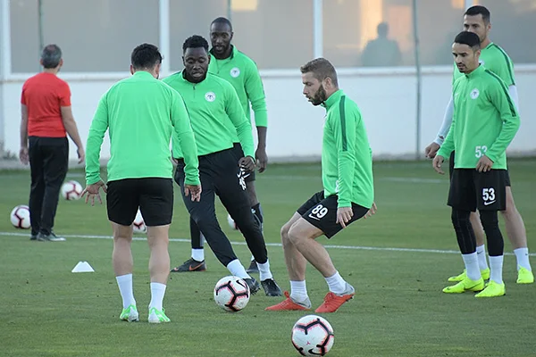 Atiker Konyaspor'da Demir Grup Sivasspor maçı hazırlıkları