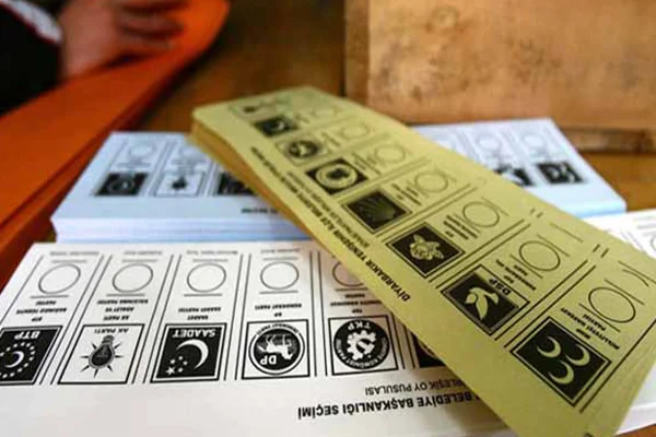AYM'den 7 siyasi partiye mali denetim
