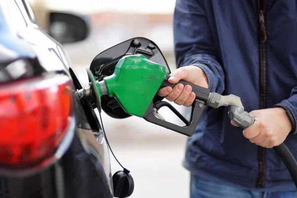 Benzin ve motorine indirim geliyor