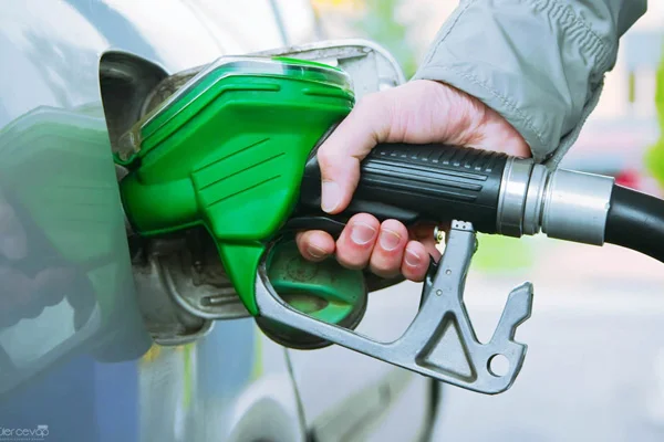 Benzine 20 kuruş indirim