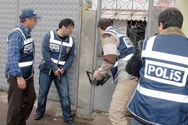 Beyoğlu'nda uyuşturucu operasyonu