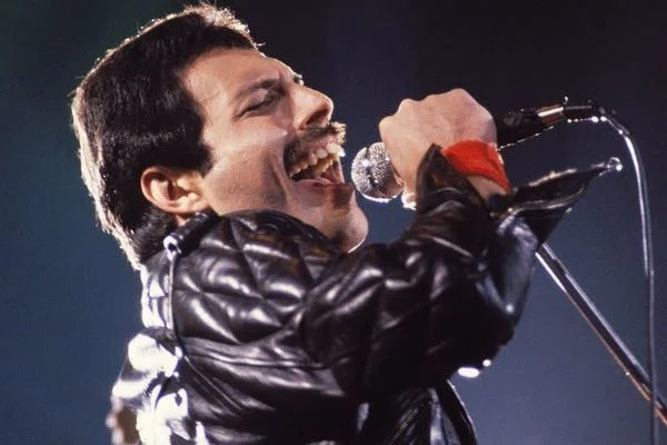 Bohemian Rhapsody 3 günde 141 milyon dolarlık gişe hasılatı yaptı