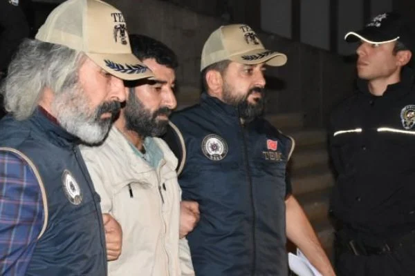 Bomba yüklü araçla ilgili 3 tutuklama